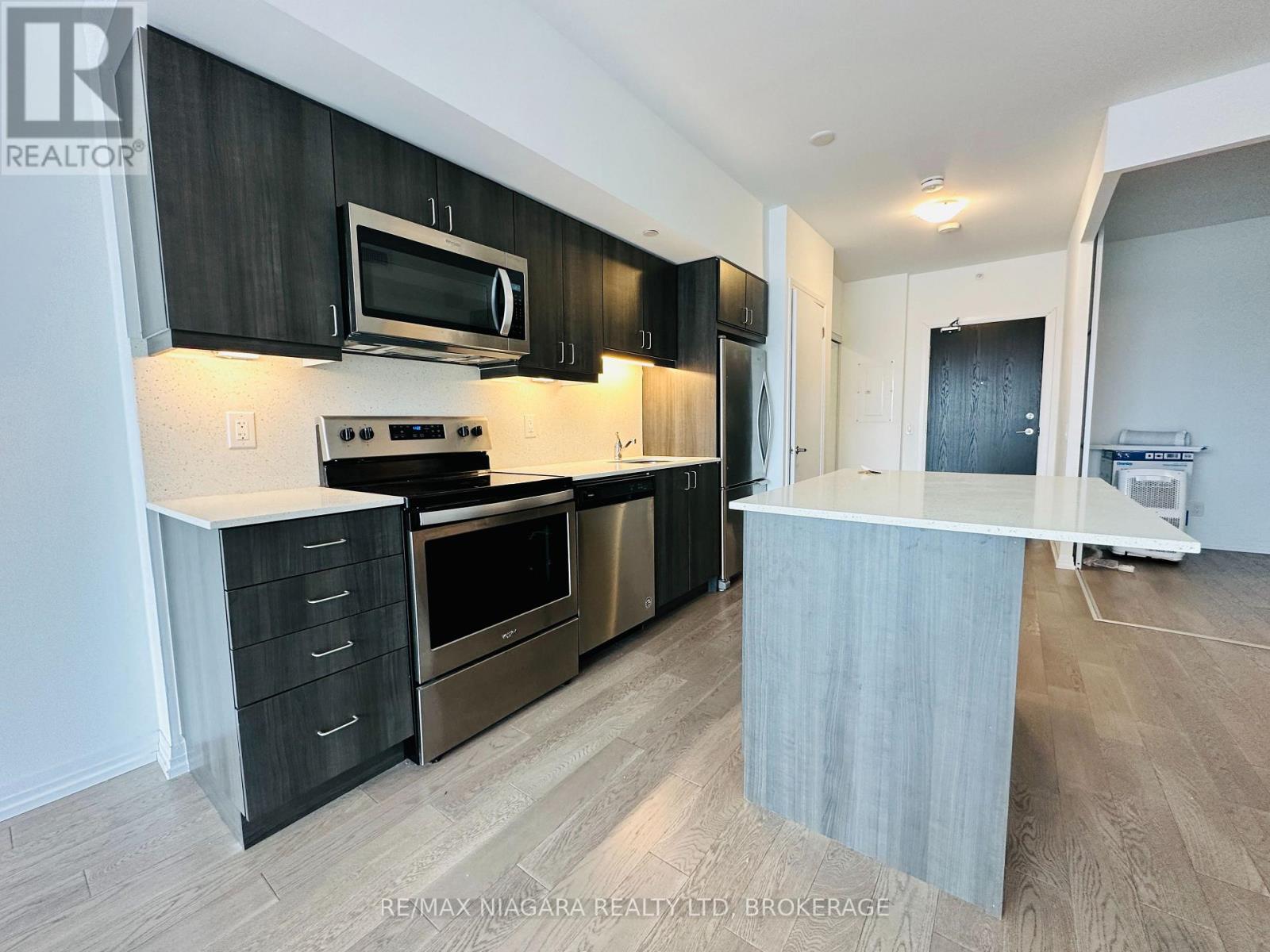 405 - 7711 Green Vista Gate, Niagara Falls, Ontario  L2H 1R1 - Photo 15 - X12382197