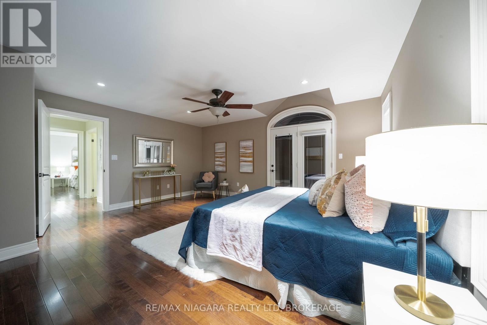 9128 Tapestry Court, Niagara Falls, Ontario  L2H 0E2 - Photo 24 - X12382201