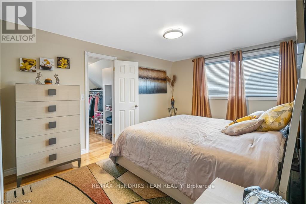 415 Riverside Drive, Welland, Ontario  L3C 5E8 - Photo 20 - X12382211