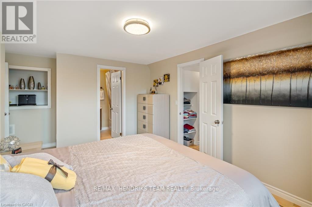 415 Riverside Drive, Welland, Ontario  L3C 5E8 - Photo 21 - X12382211