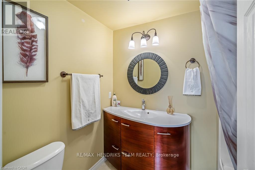 415 Riverside Drive, Welland, Ontario  L3C 5E8 - Photo 23 - X12382211