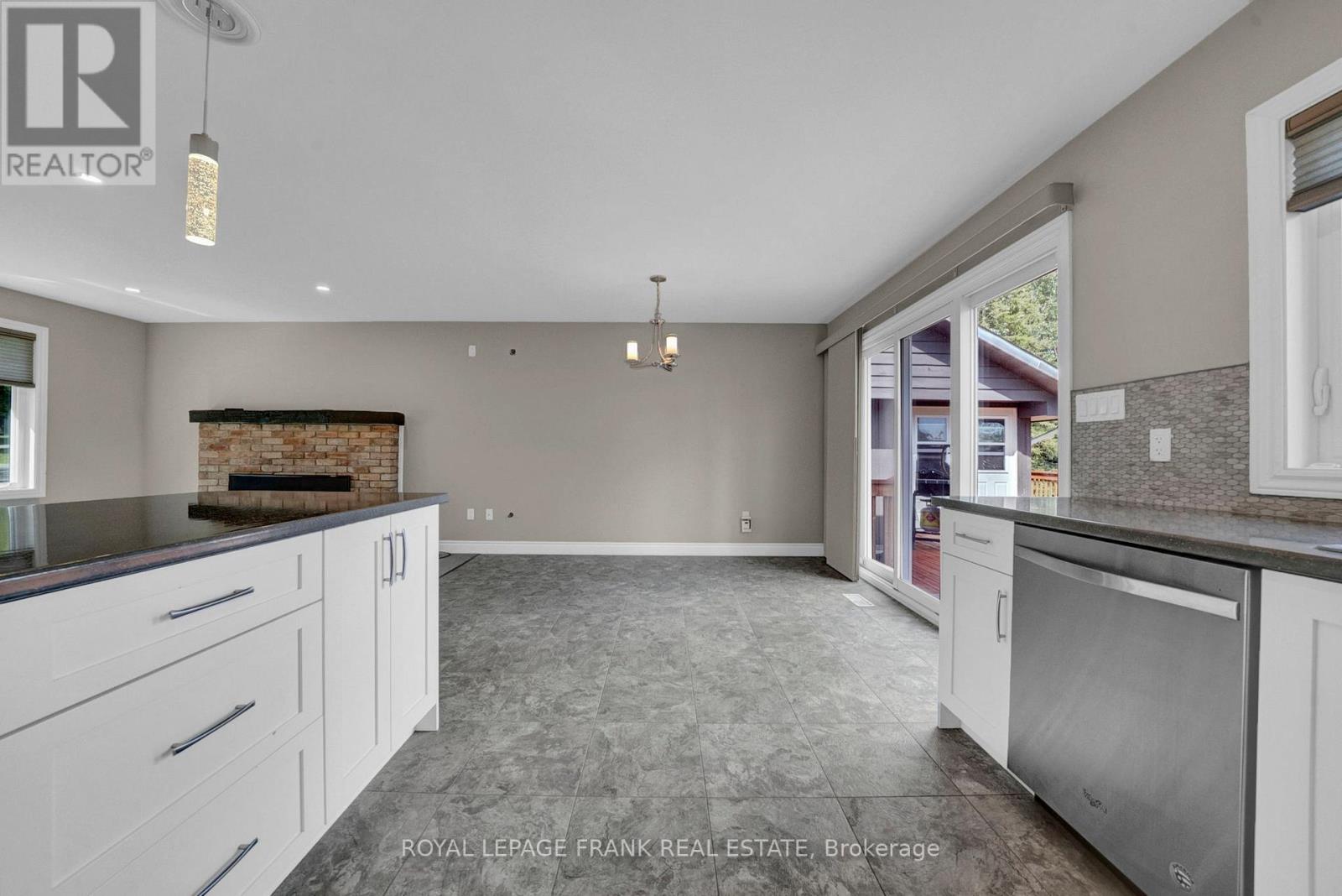 230 Beech Street, Scugog, Ontario  L9L 1N6 - Photo 9 - E12382168
