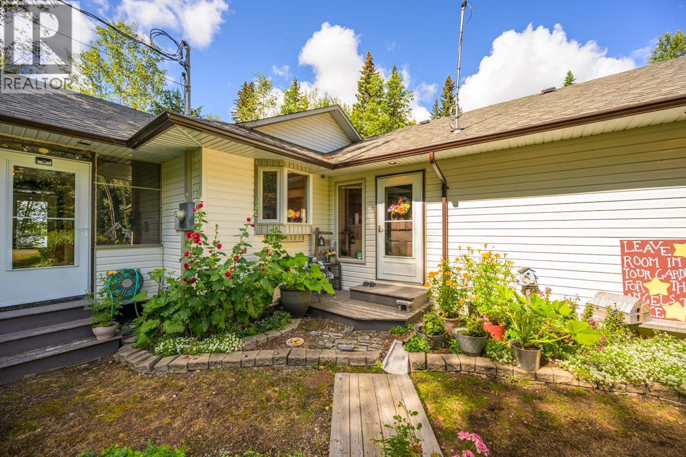 18045 Woods Road, Prince George, British Columbia  V2K 5K7 - Photo 23 - R3039503