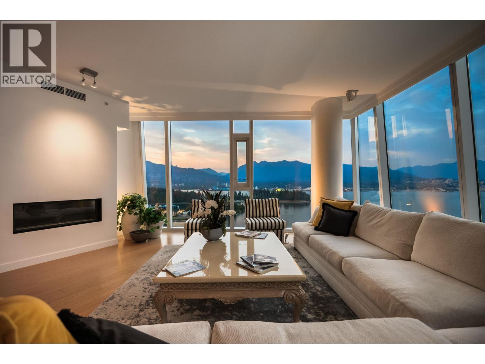 2502 1233 W CORDOVA STREET, Vancouver, British Columbia