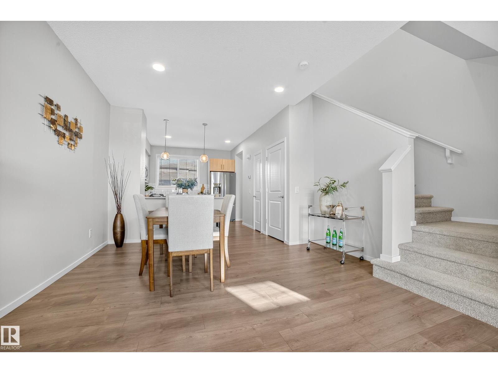 2047 Maple Rd Nw, Edmonton, Alberta  T6T 2T1 - Photo 11 - E4456137