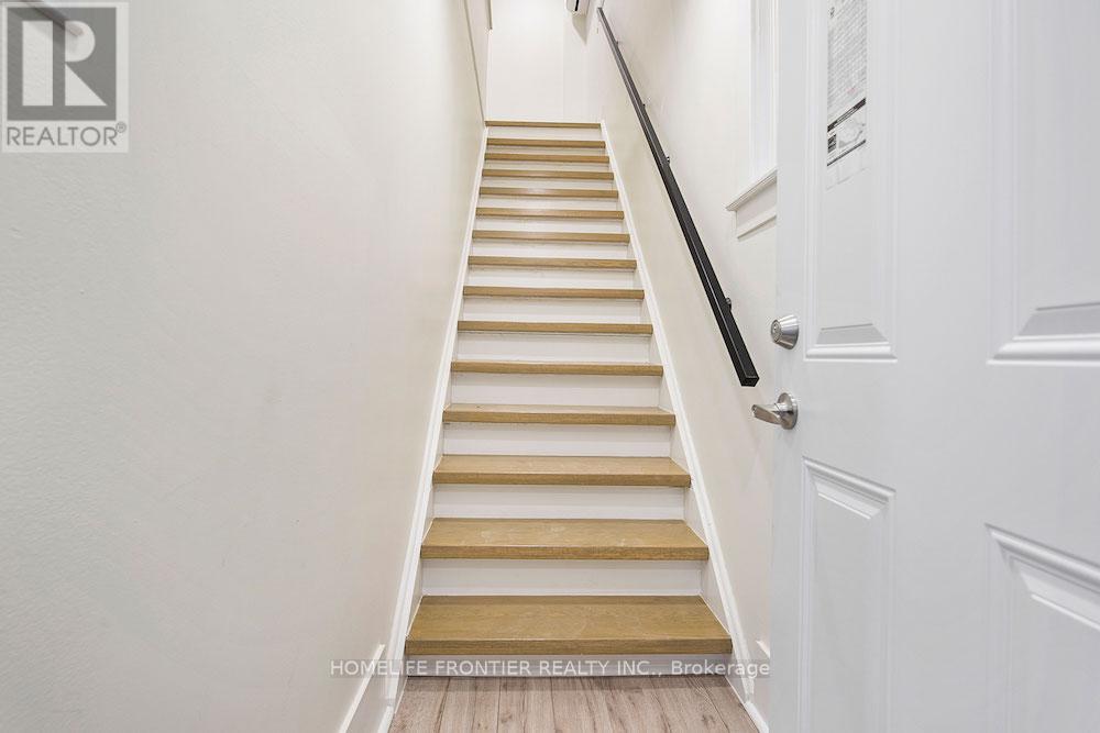 46 Cowan Avenue, Toronto, Ontario  M6K 2N4 - Photo 20 - W12382125