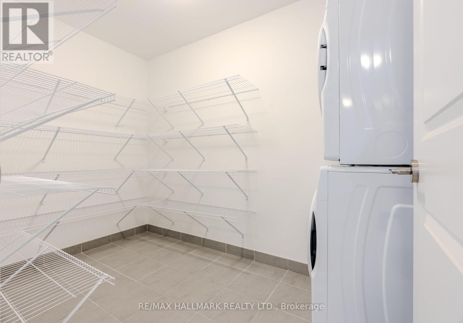 216 - 1085 Douglas Mccurdy Common, Mississauga, Ontario  L5G 4B1 - Photo 10 - W12382155