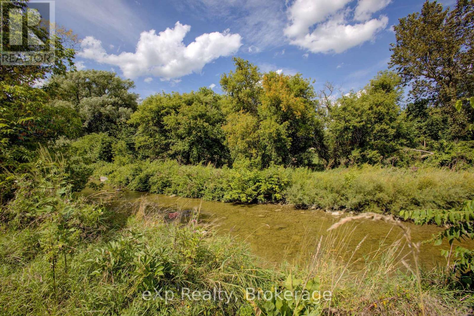 2033 Mill Street, Howick, Ontario N0G 1X0 - Photo 43 - X12382289