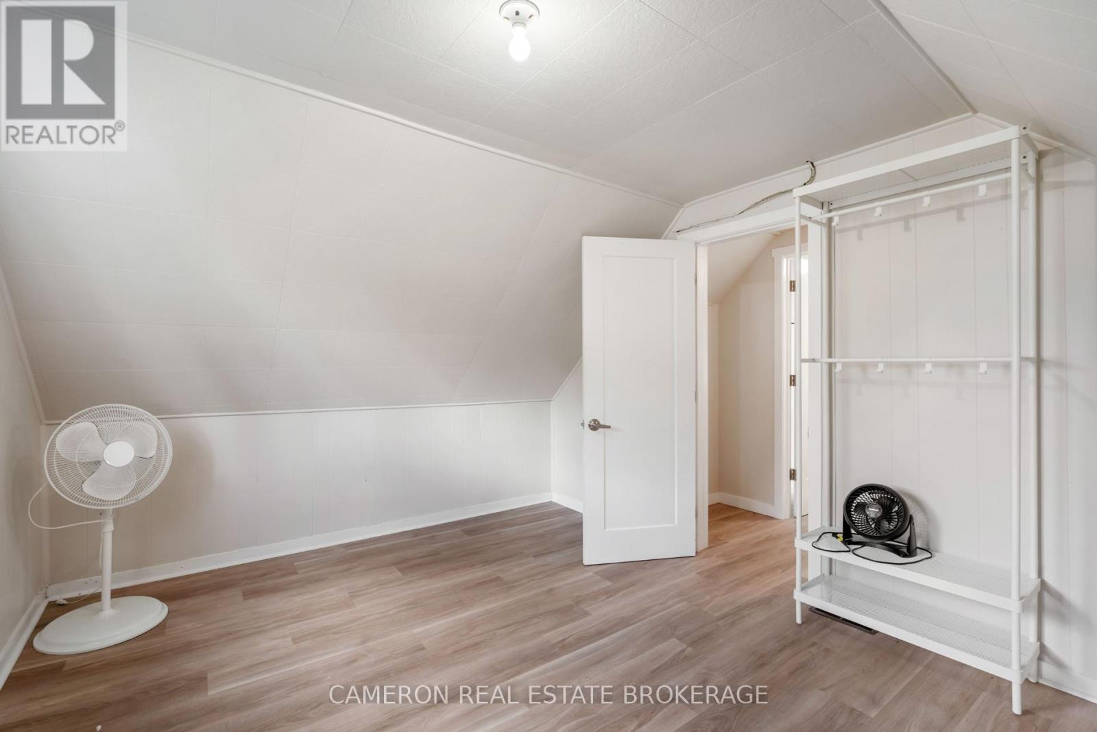 37 Cartier Avenue, Cornwall, Ontario  K6J 4B3 - Photo 20 - X12382209