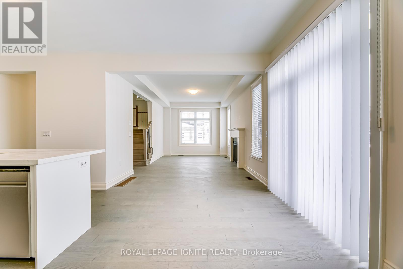 (Upper Lvl ) - 110 Cattail Crescent, Hamilton, Ontario  L8B 1Z6 - Photo 14 - X12382111