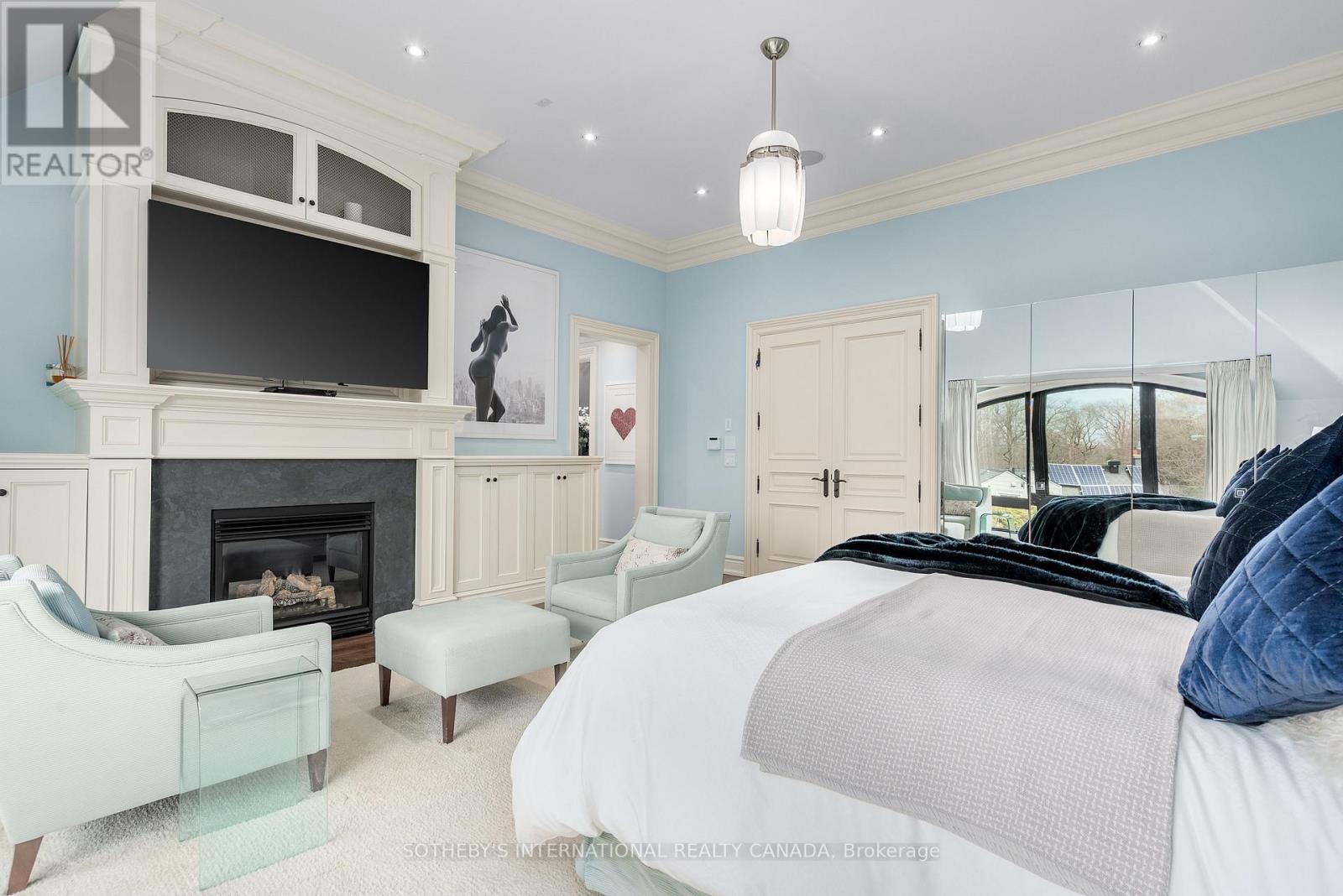 6 Bayview Wood, Toronto, Ontario  M4N 1R7 - Photo 22 - C12382263
