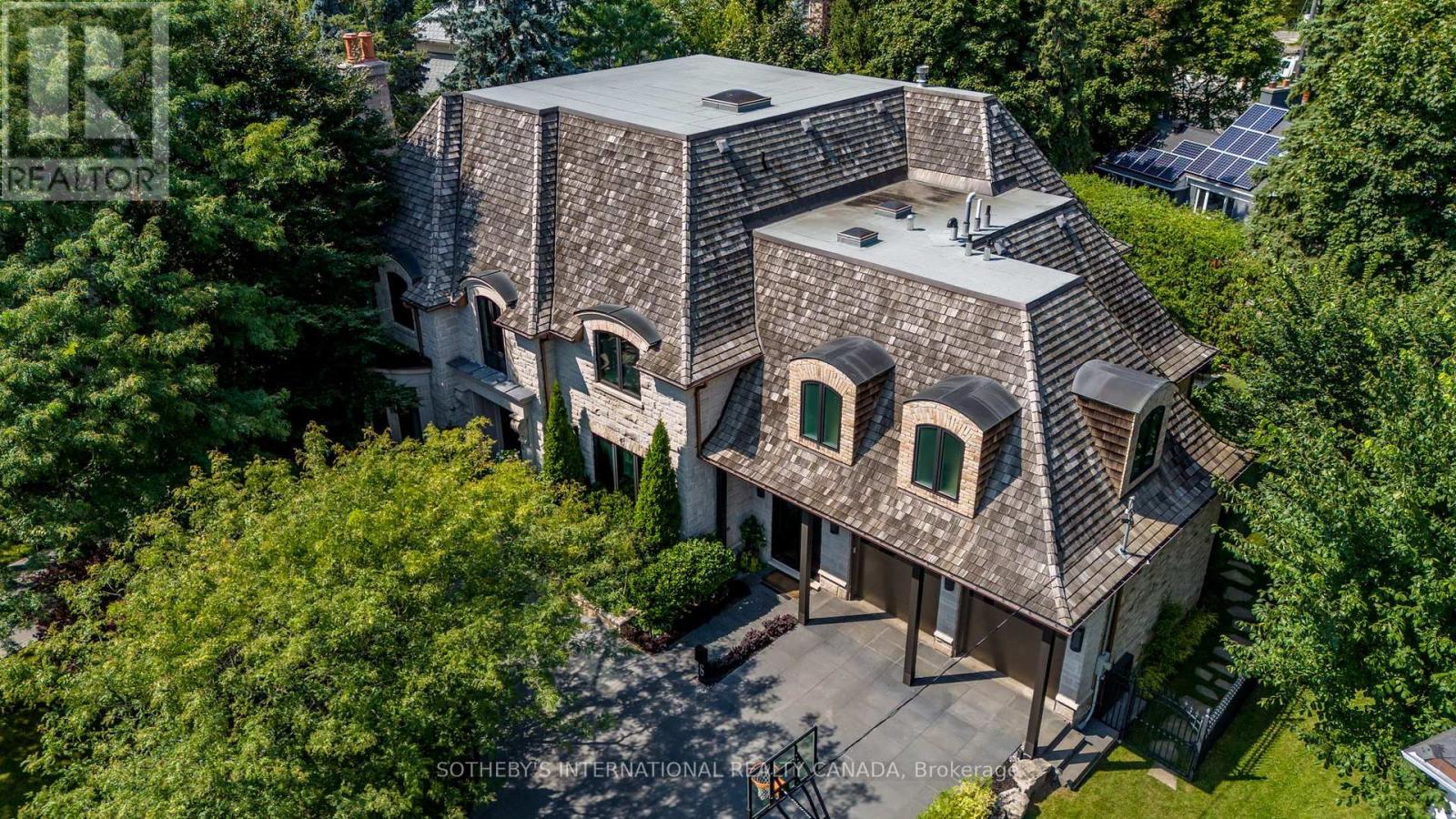 6 Bayview Wood, Toronto, Ontario  M4N 1R7 - Photo 44 - C12382263