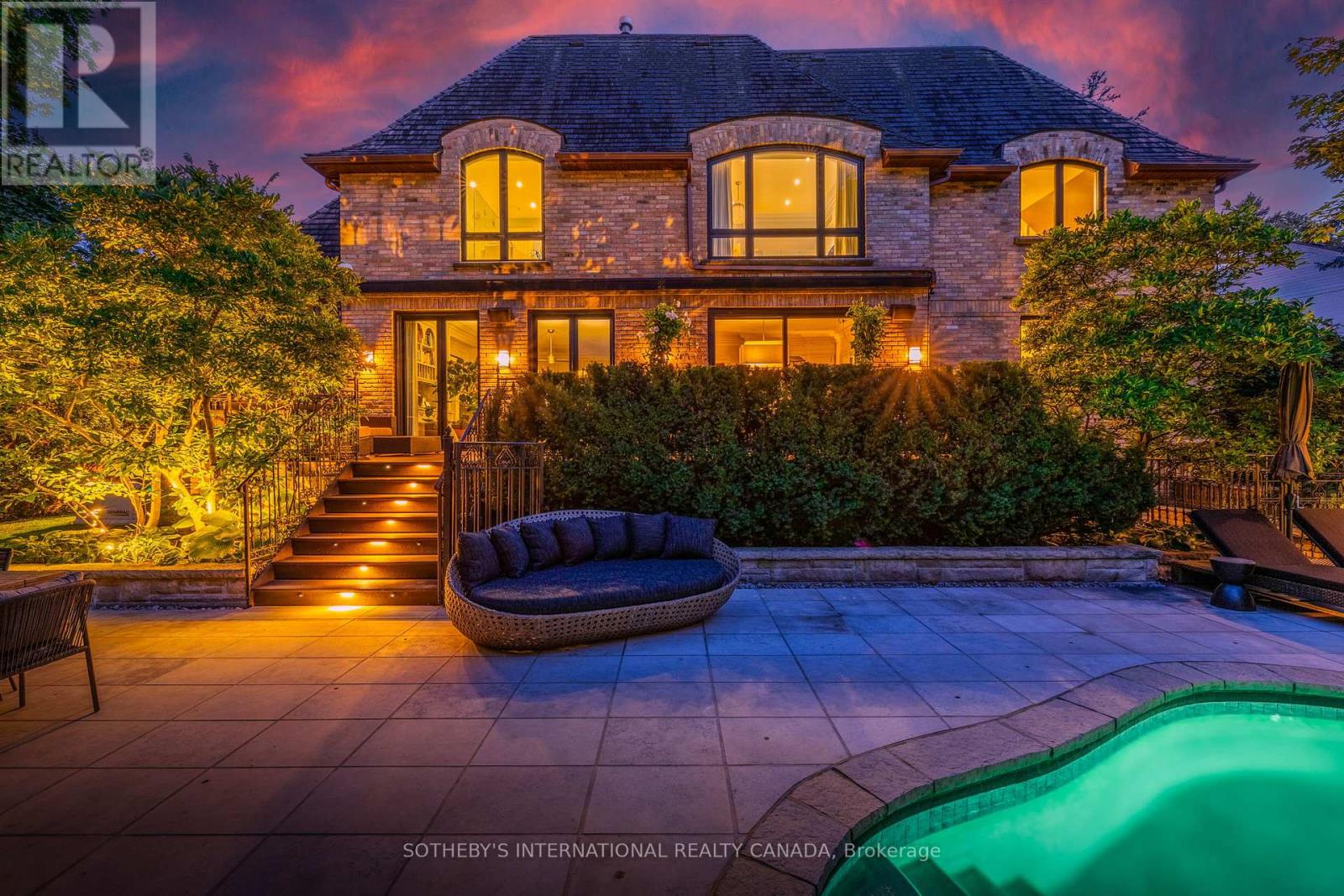 6 Bayview Wood, Toronto, Ontario  M4N 1R7 - Photo 49 - C12382263