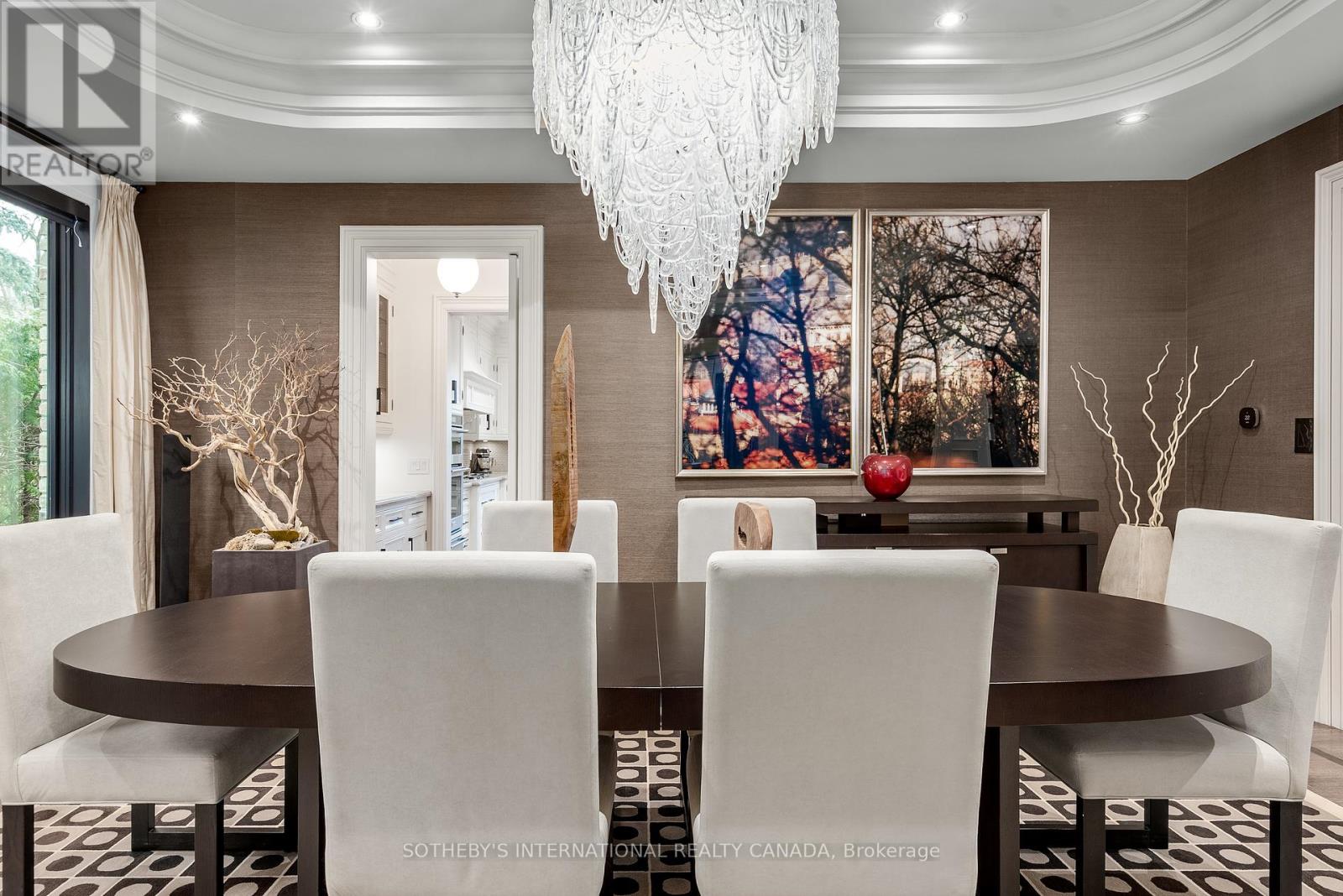 6 Bayview Wood, Toronto, Ontario  M4N 1R7 - Photo 7 - C12382263
