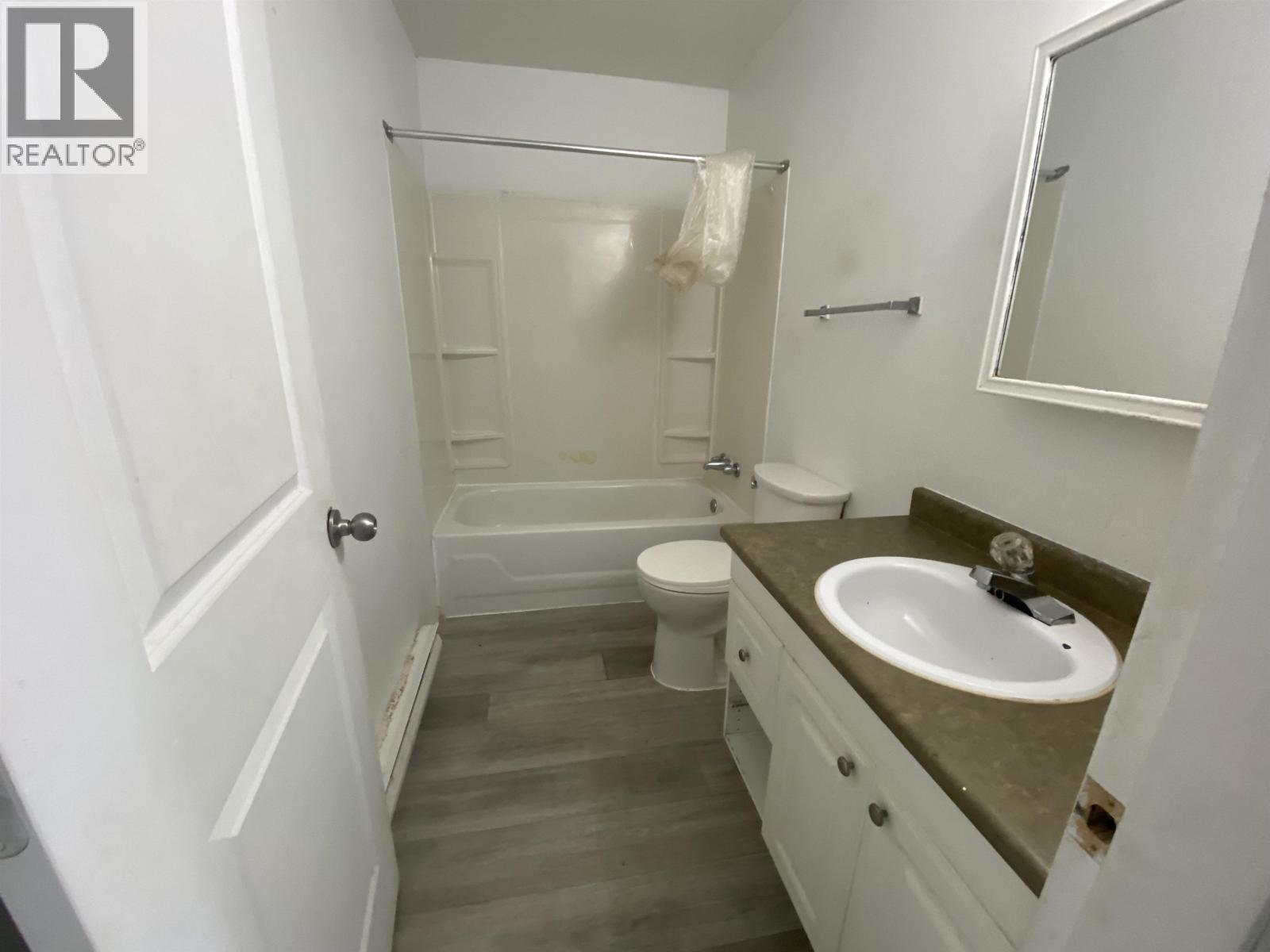890-894 Oceanview Drive, Port Edward, British Columbia  V0V 1G0 - Photo 33 - R3043641