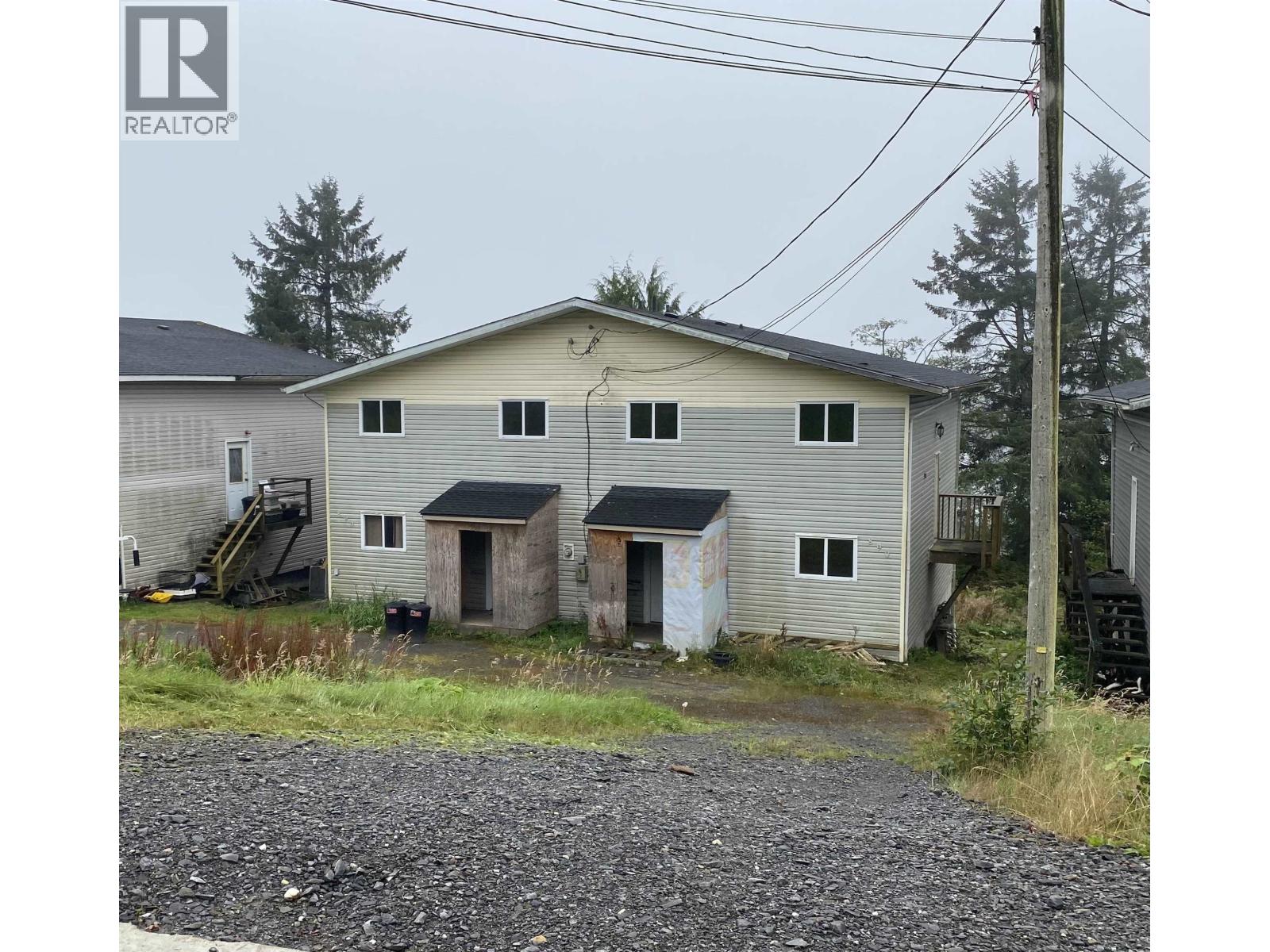 890-894 OCEANVIEW DRIVE, Port Edward, British Columbia
