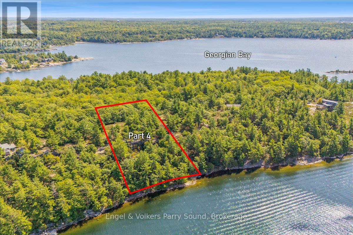 3 MA LANE, McDougall, Ontario