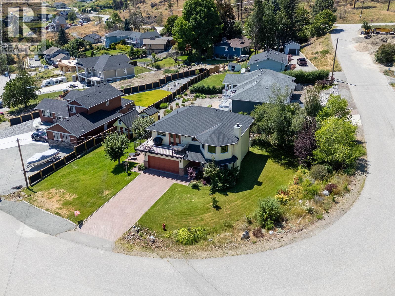 145 Heldon Court Kelowna Photo 48