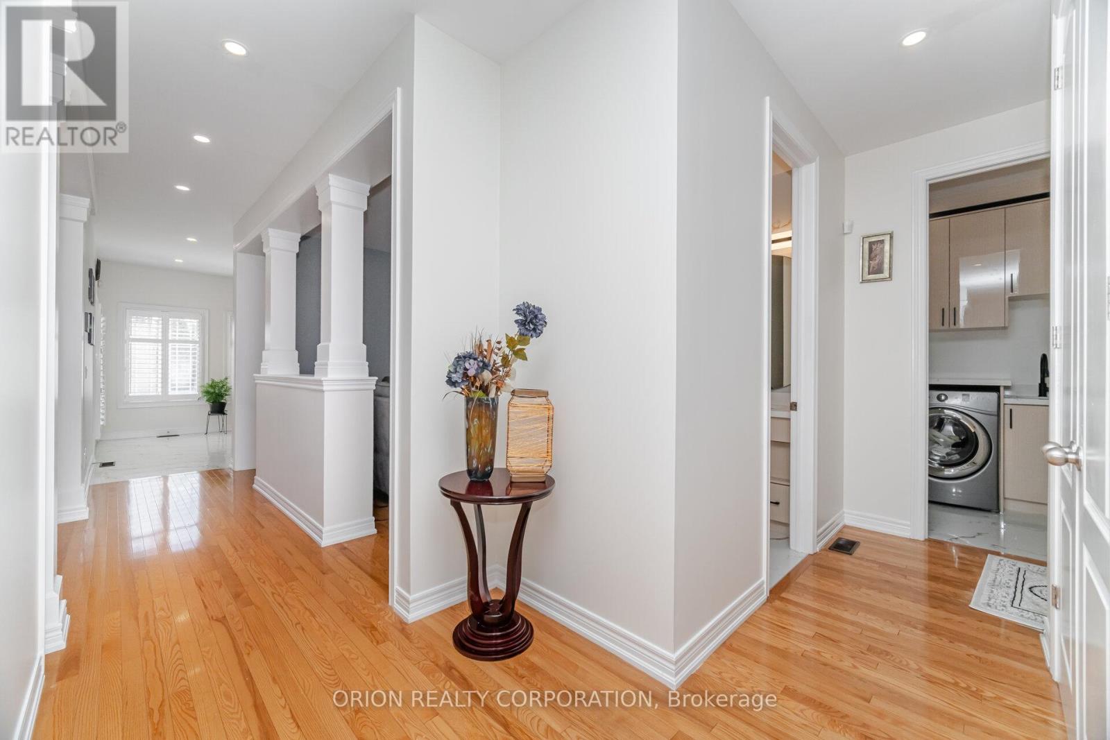 802 Miltonbrook Crescent, Milton, Ontario  L9T 8N3 - Photo 13 - W12382167