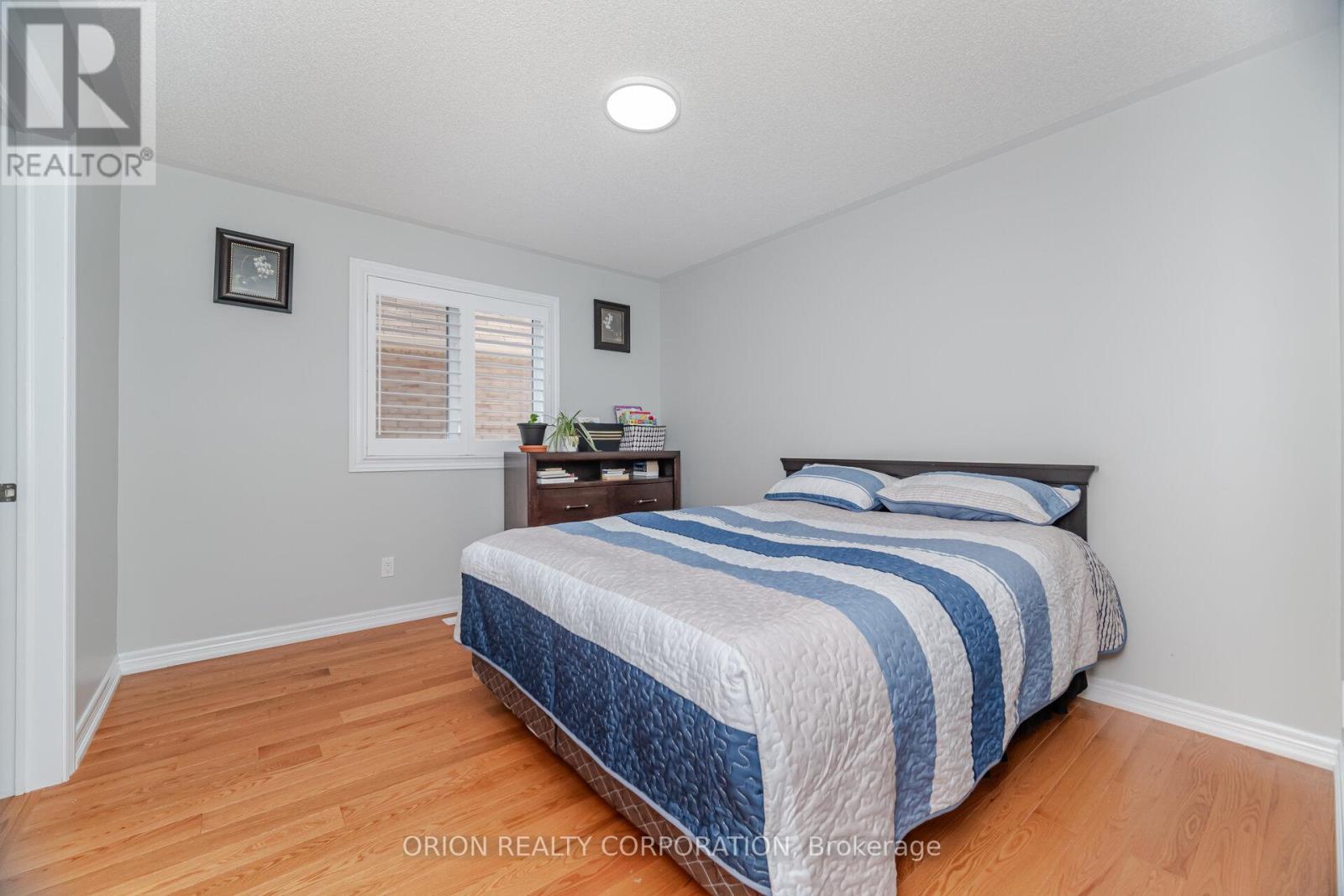802 Miltonbrook Crescent, Milton, Ontario  L9T 8N3 - Photo 20 - W12382167