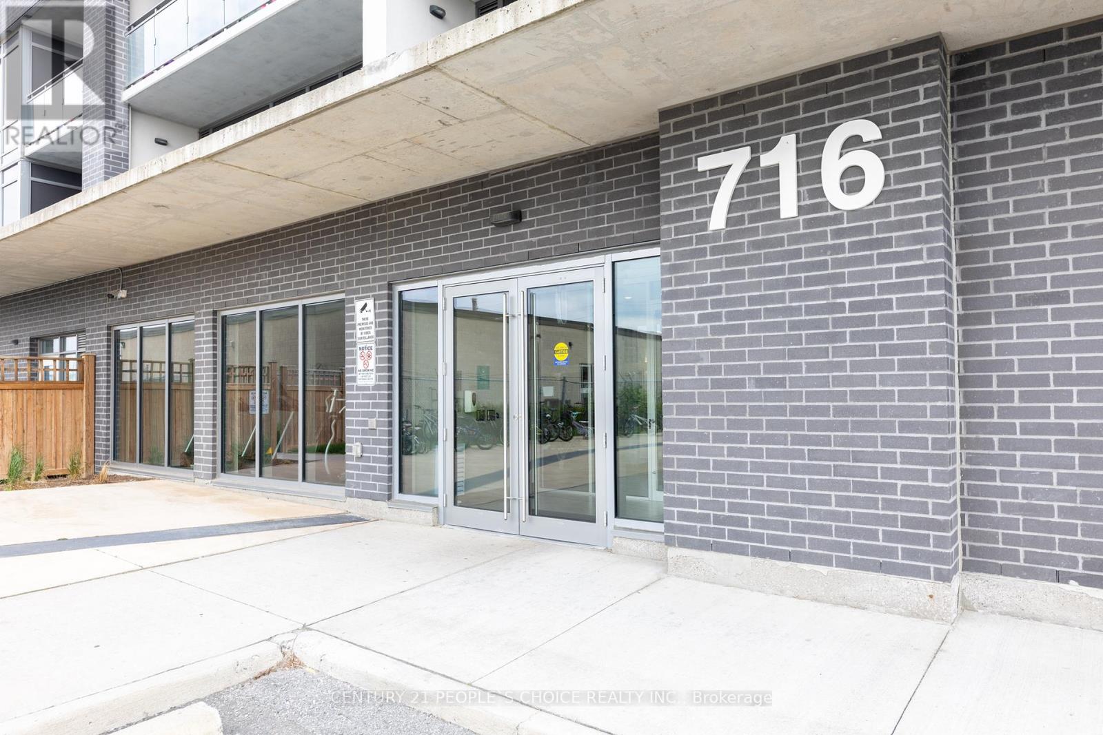 1001 - 716 Main Street E, Milton, Ontario  L9T 9L9 - Photo 3 - W12382275