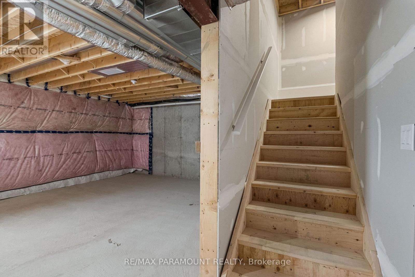 20 Betty Crescent, Chatham-Kent, Ontario  N7M 1C4 - Photo 17 - X12382164