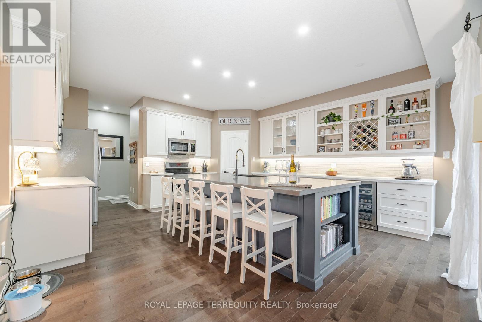 387 Gravel Ridge Trail, Kitchener, Ontario  N2E 0B9 - Photo 8 - X12382249