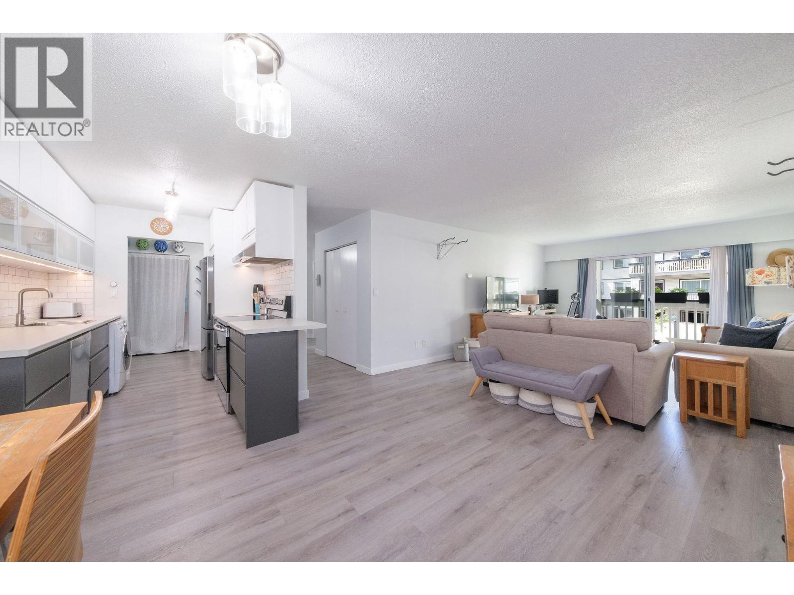 216 780 Premier Street, North Vancouver, British Columbia  V7J 2G8 - Photo 8 - R3043838