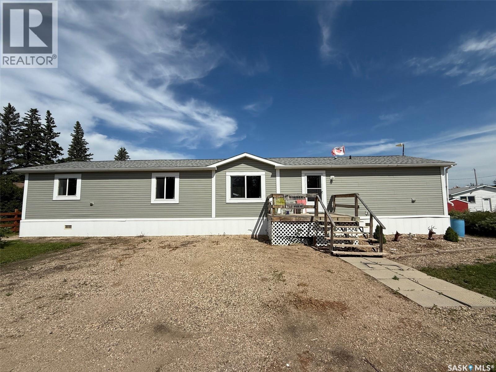 708 Main STREET, Maymont, Saskatchewan