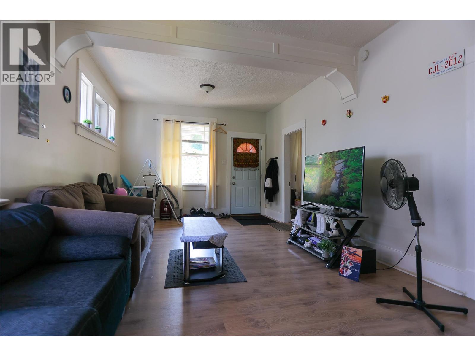 635 Victoria Street, Trail, British Columbia  V1R 3S9 - Photo 8 - 10360963