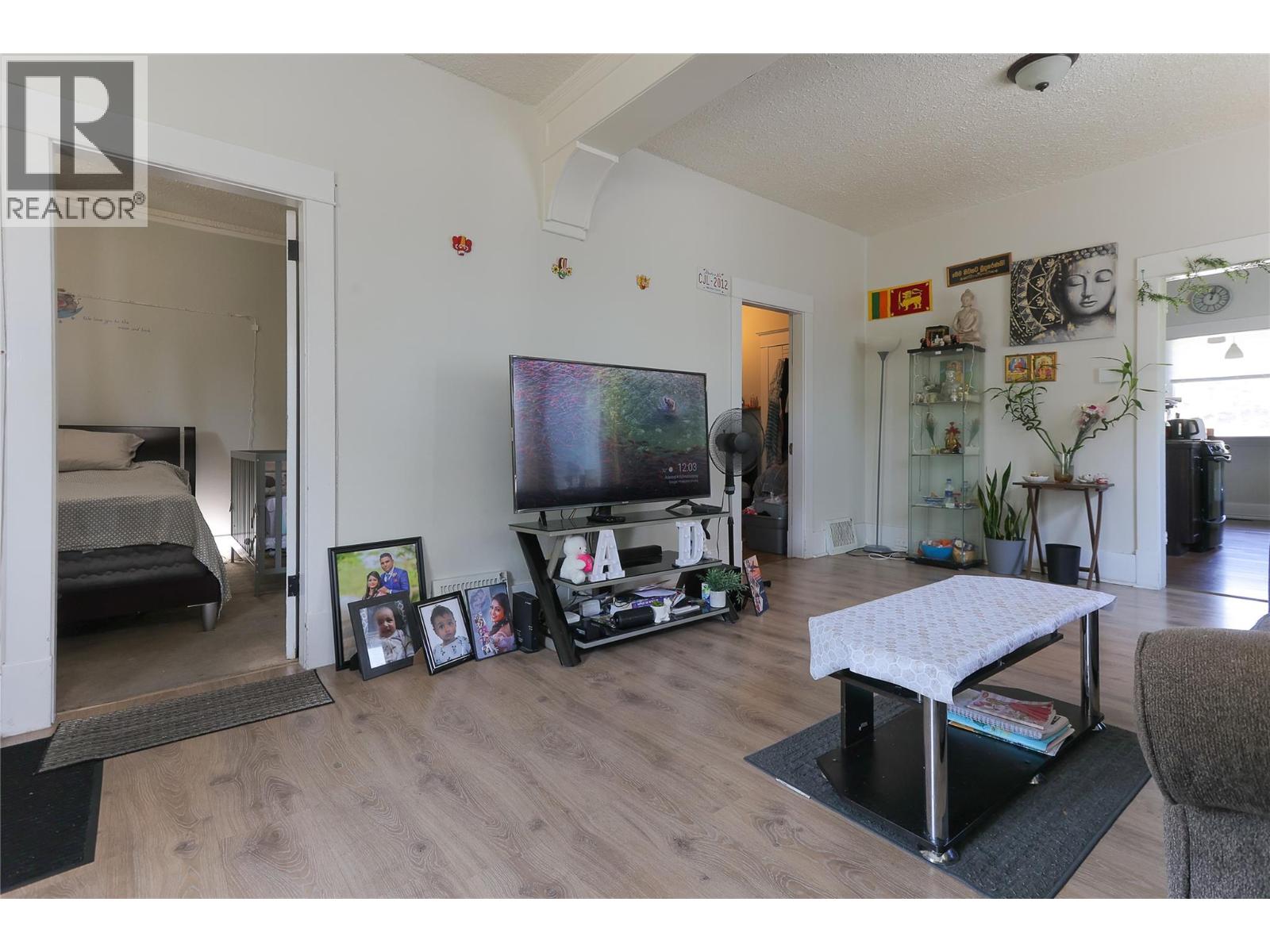 635 Victoria Street, Trail, British Columbia  V1R 3S9 - Photo 9 - 10360963
