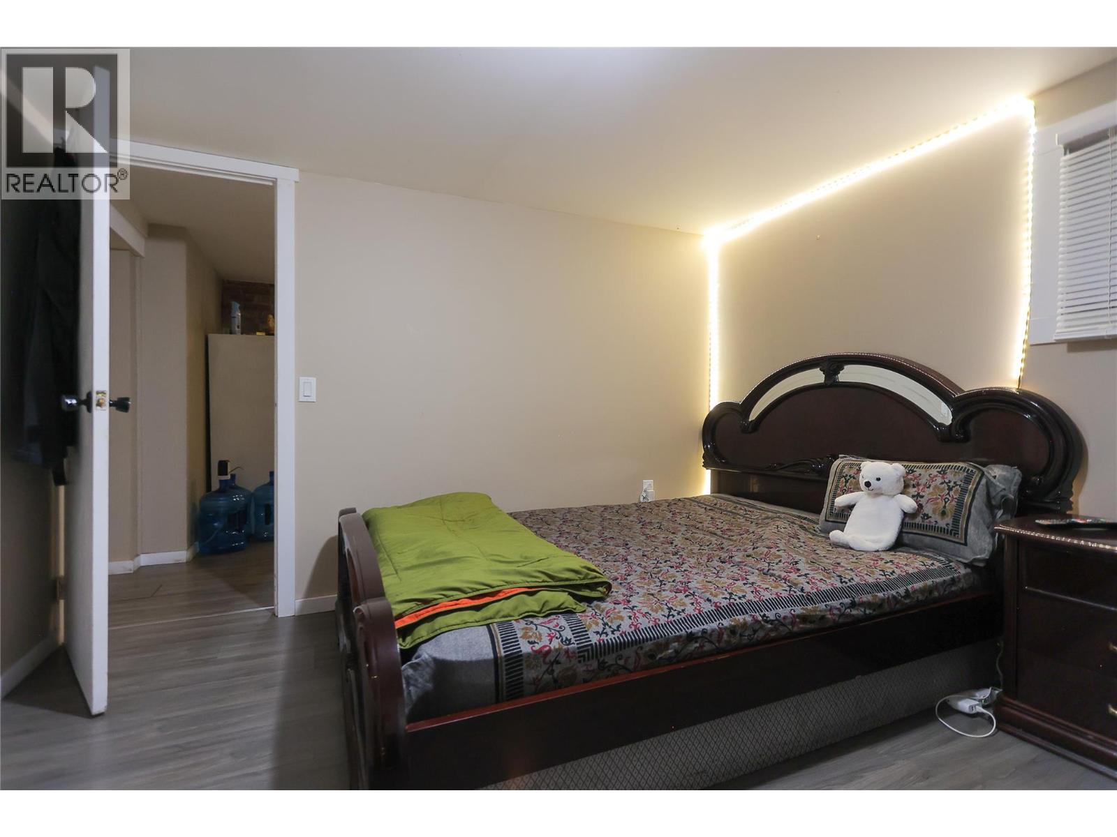 635 Victoria Street, Trail, British Columbia  V1R 3S9 - Photo 29 - 10360963