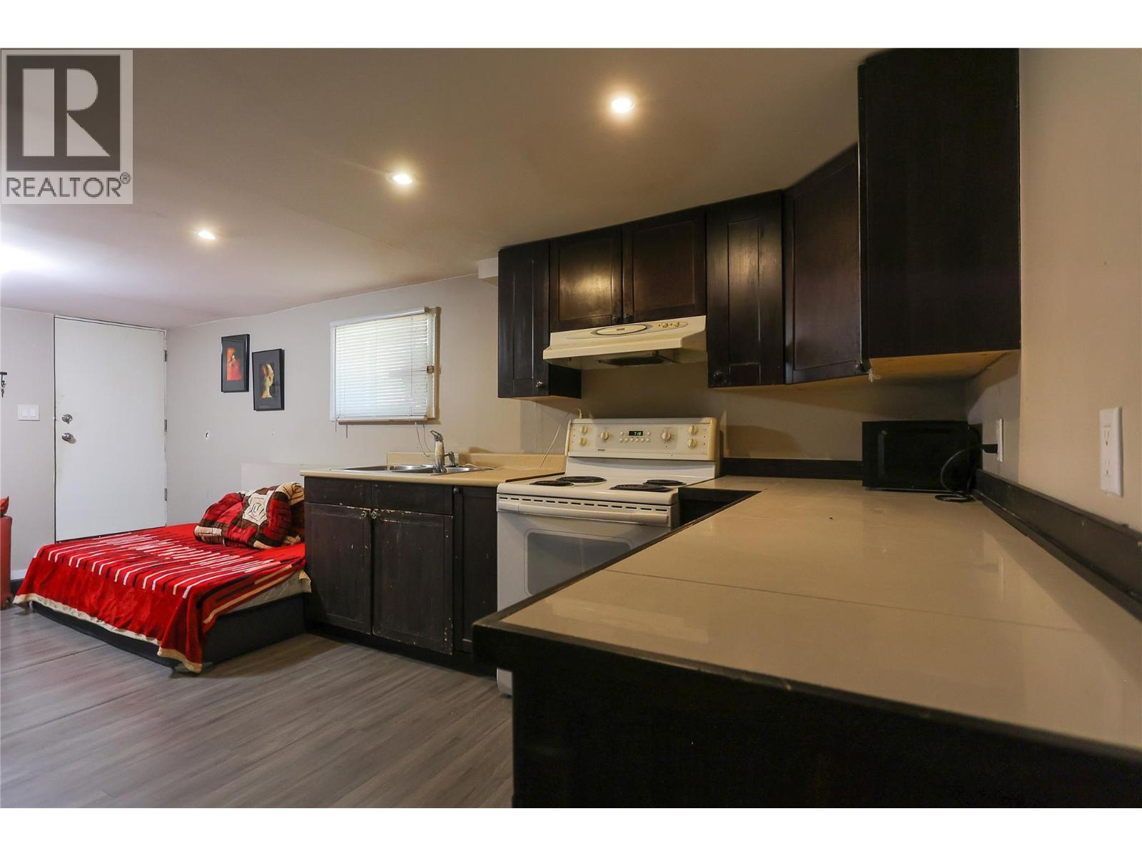 635 Victoria Street, Trail, British Columbia  V1R 3S9 - Photo 26 - 10360963