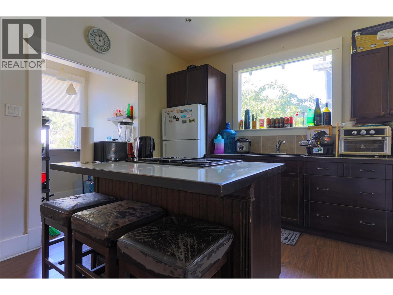 635 Victoria Street, Trail, British Columbia  V1R 3S9 - Photo 11 - 10360963