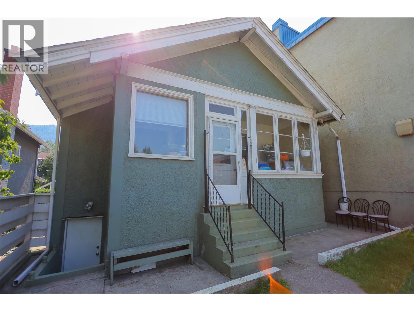 635 Victoria Street, Trail, British Columbia  V1R 3S9 - Photo 18 - 10360963