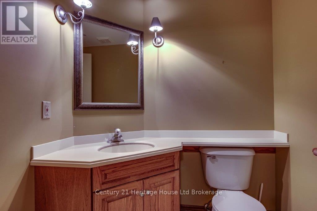 675 Lansdowne Avenue, Woodstock, Ontario  N4T 1K3 - Photo 31 - X12382339