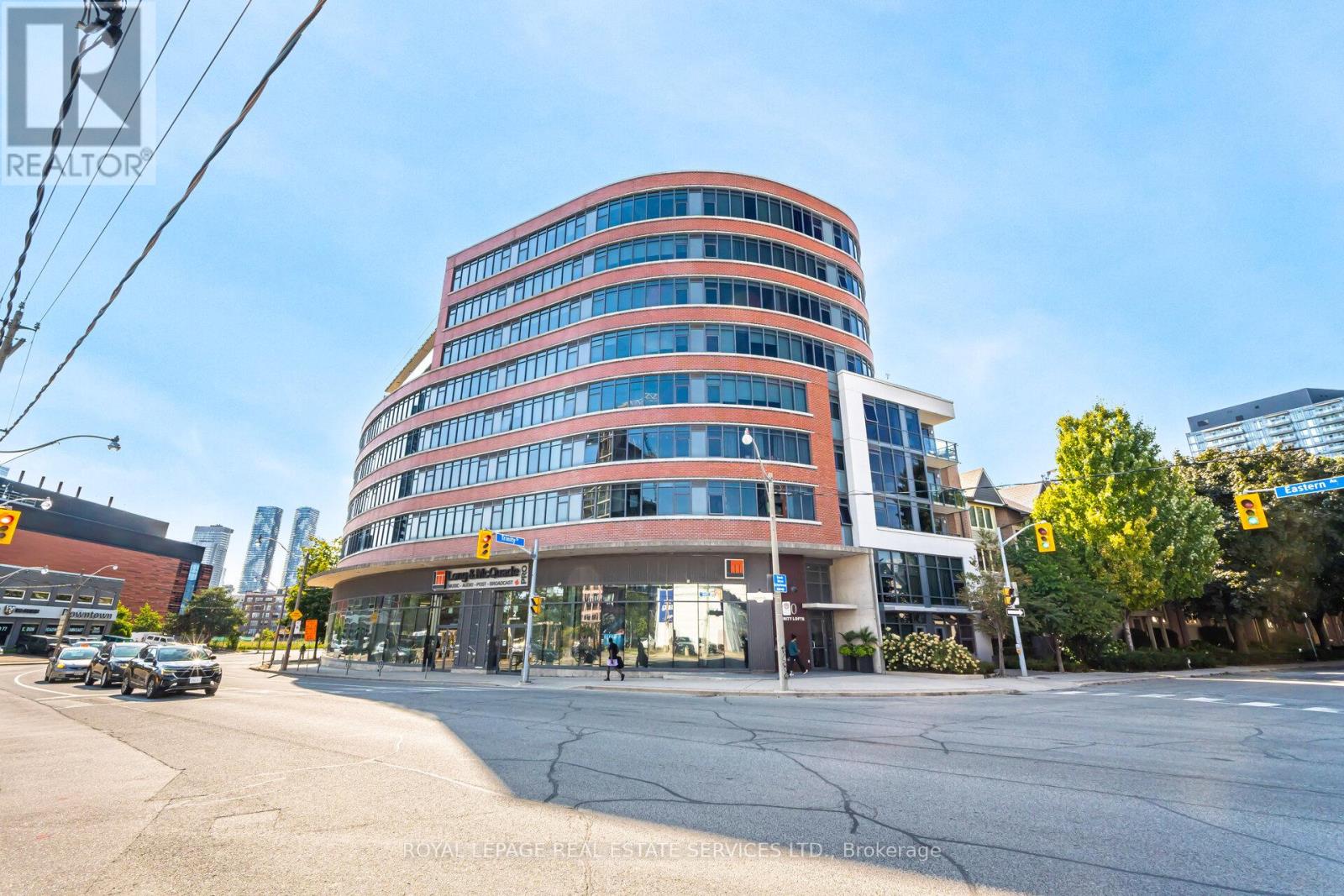 201 - 90 TRINITY STREET, Toronto, Ontario