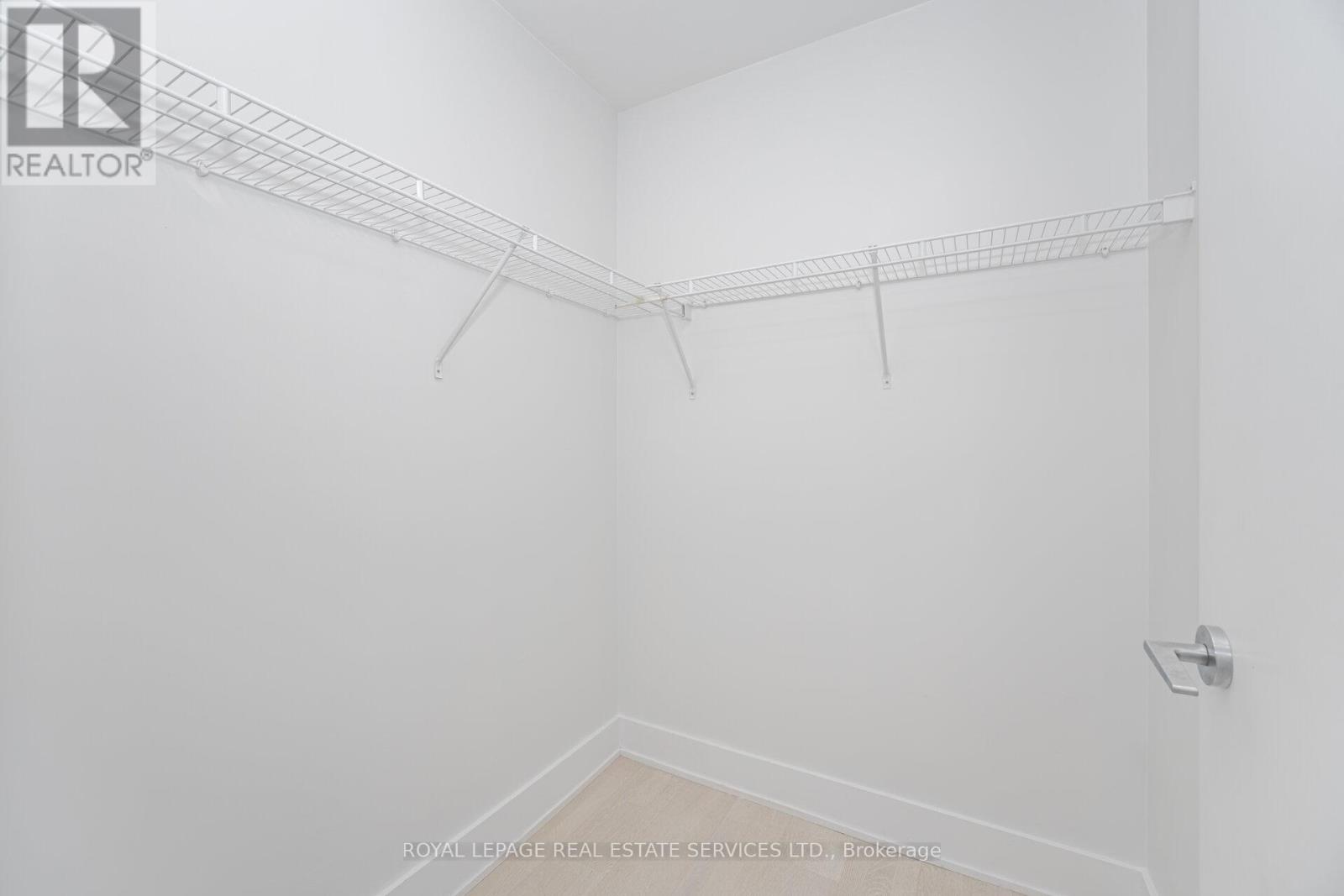 201 - 90 Trinity Street, Toronto (Moss Park), Ontario  M5A 0E4 - Photo 19 - C12382352