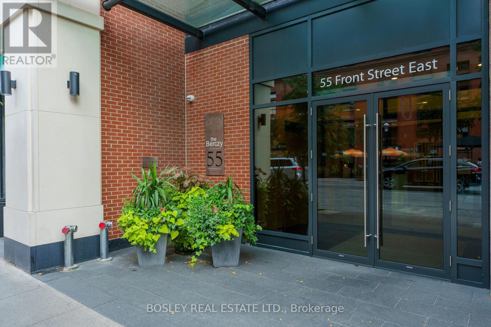 Ph1203 - 55 Front Street E, Toronto, Ontario  M5E 0A7 - Photo 2 - C12382375