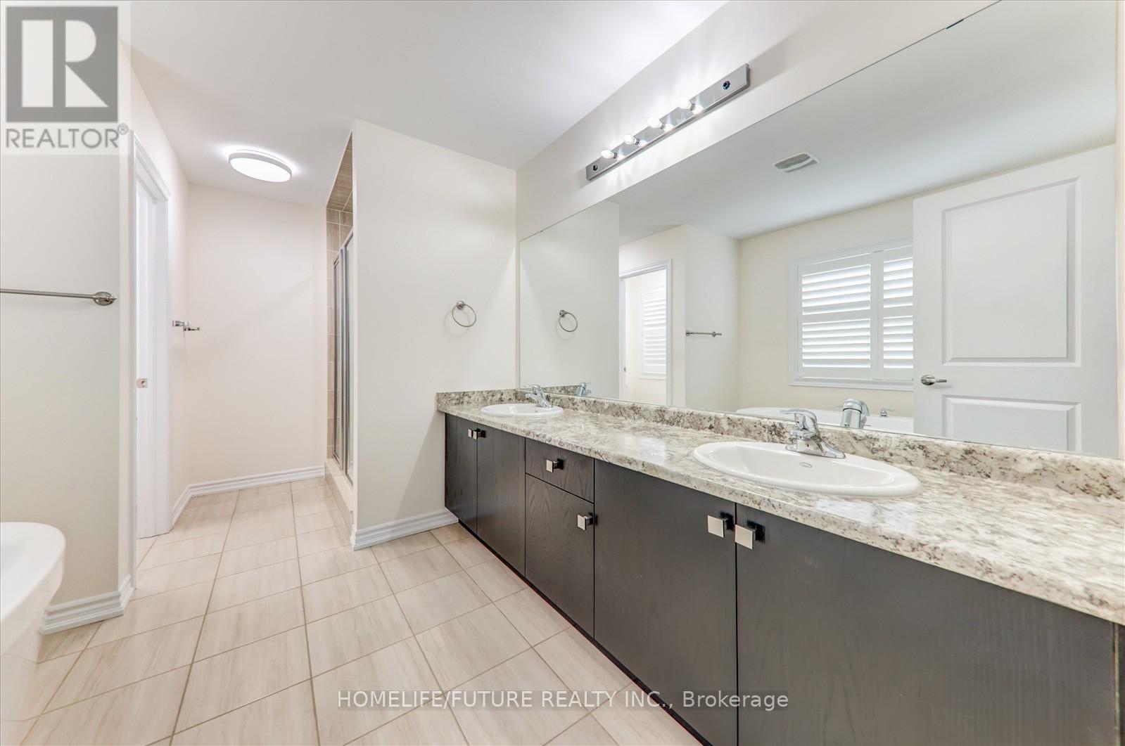 64 Swordfish Drive, Whitby, Ontario  L1P 0K5 - Photo 27 - E12382329