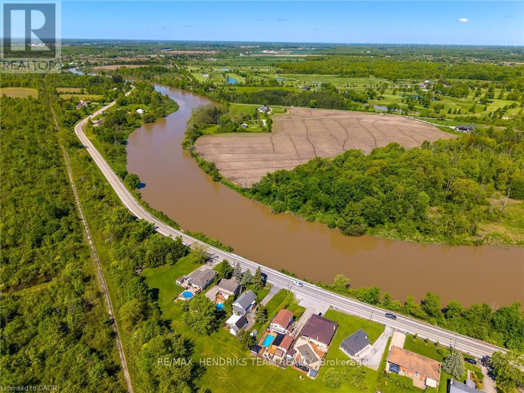 415 Riverside Drive, Welland, Ontario  L3C 5E8 - Photo 47 - X12382211