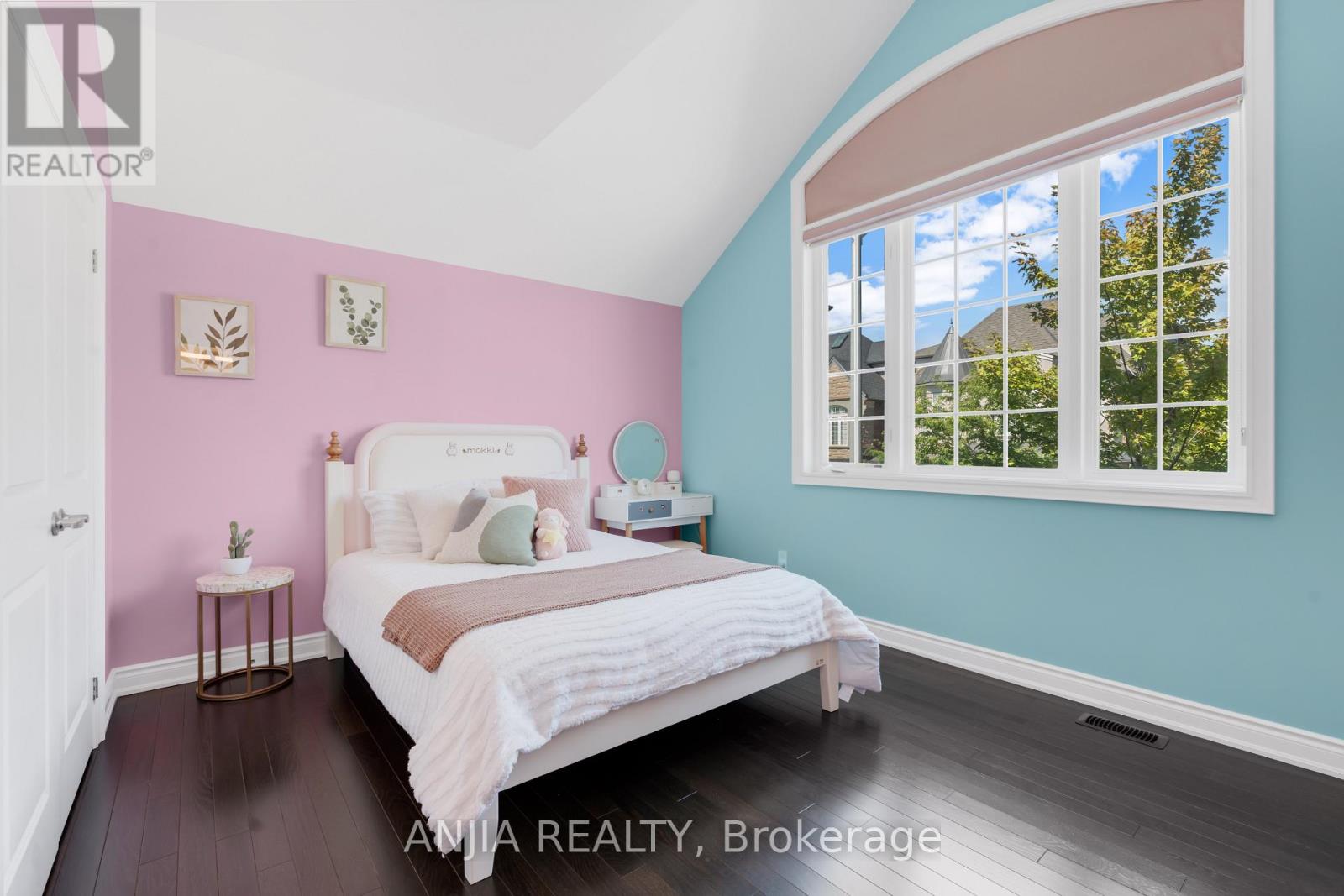 9 Mario Avenue, Markham, Ontario  L6C 0X8 - Photo 26 - N12382349
