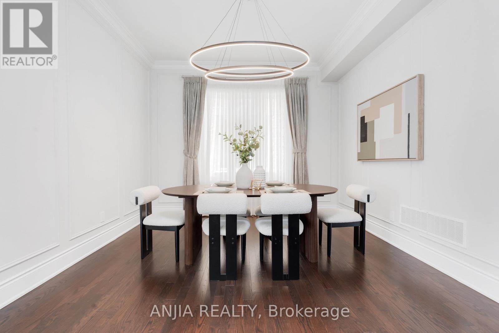 9 Mario Avenue, Markham, Ontario  L6C 0X8 - Photo 6 - N12382349