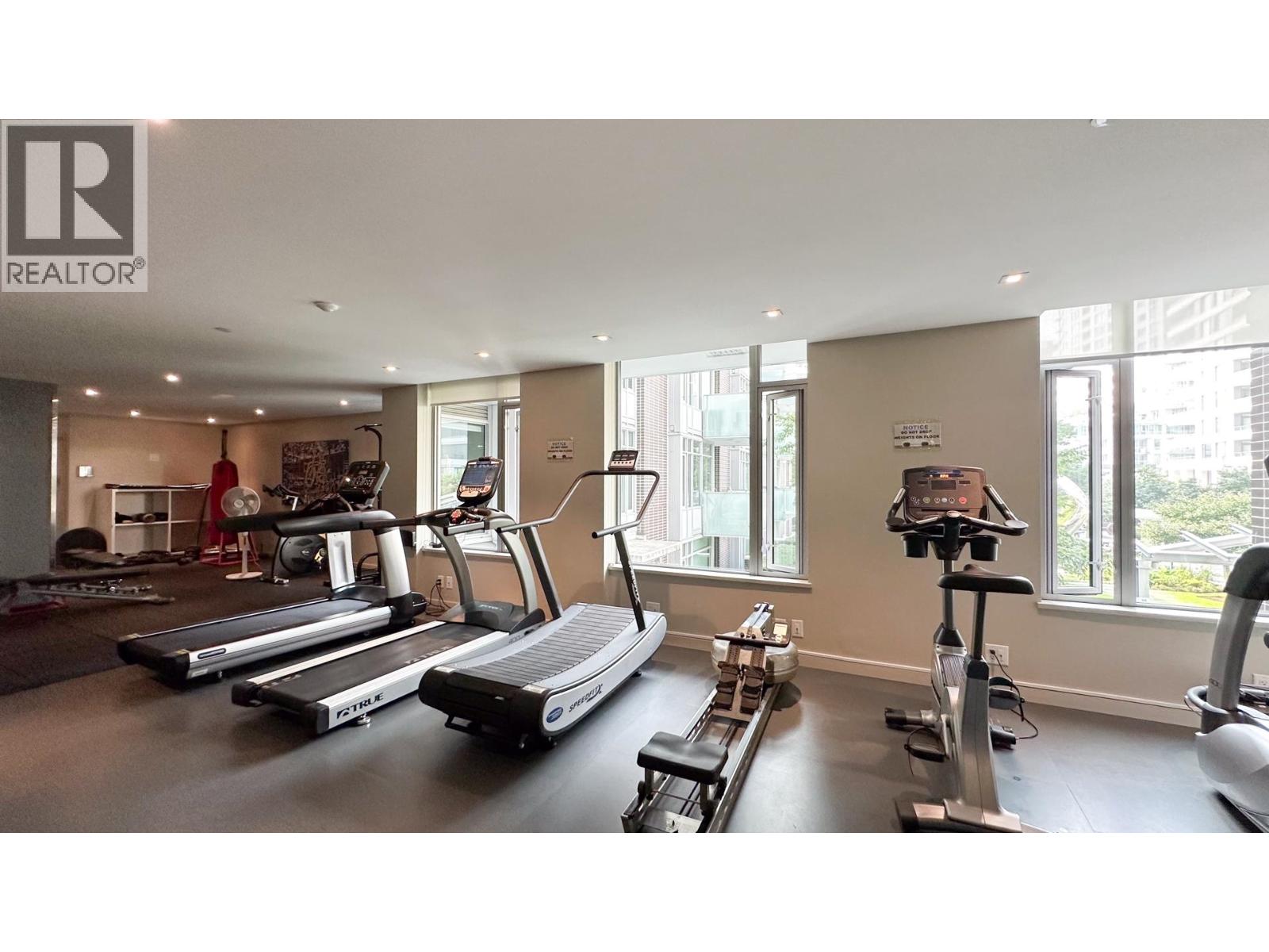 515 1661 Quebec Street, Vancouver, British Columbia  V6A 0H2 - Photo 2 - R3043416