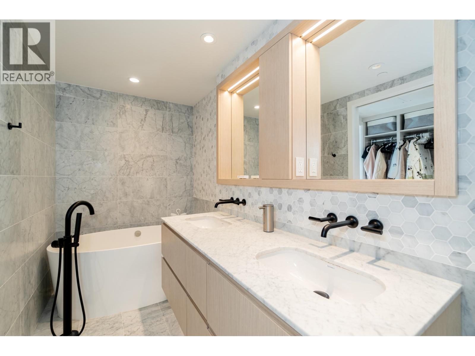 905 1365 Davie Street, Vancouver, British Columbia  V6E 1N5 - Photo 18 - R3043716