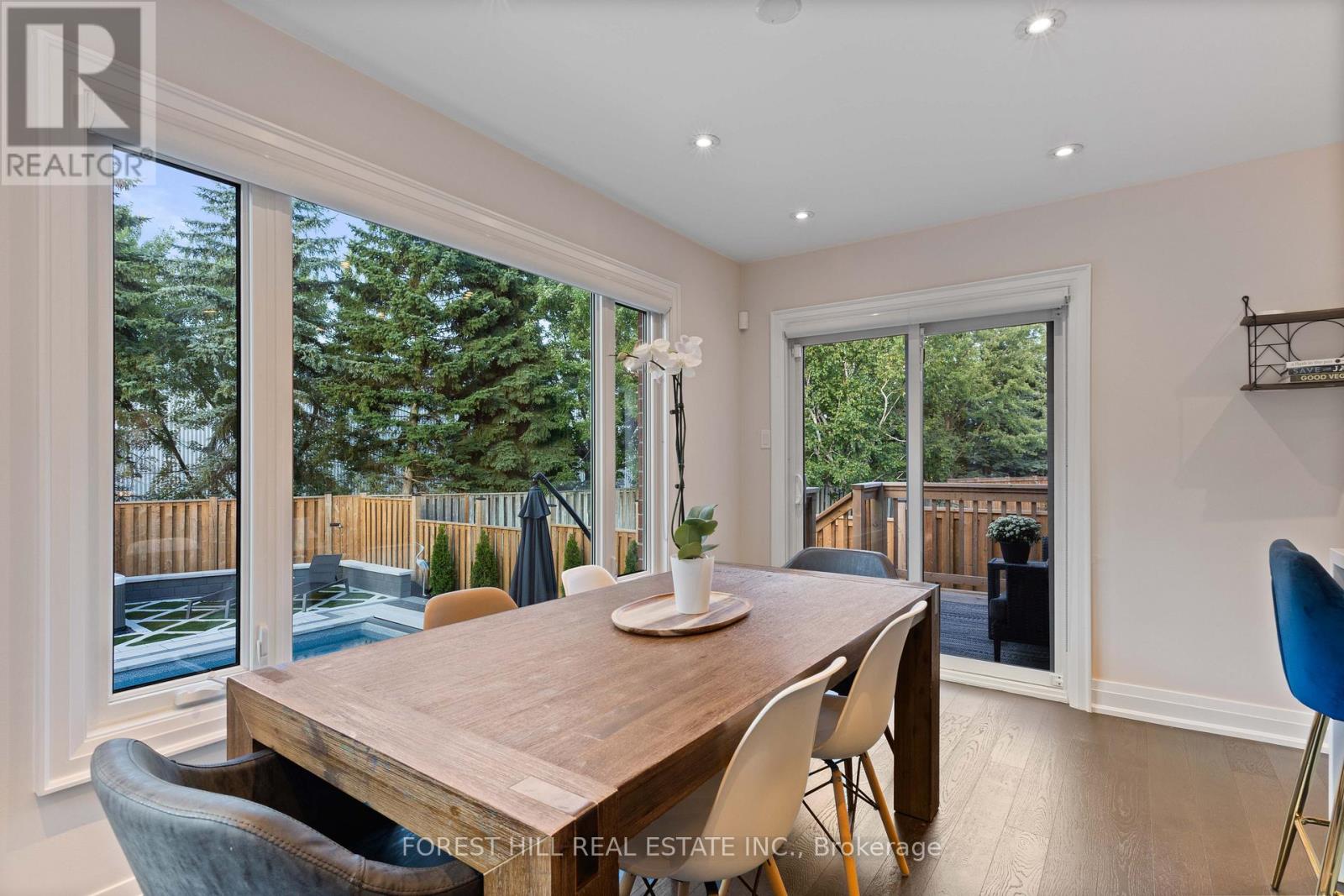 6633 Eastridge Road, Mississauga, Ontario  L5N 4L8 - Photo 16 - W12382342