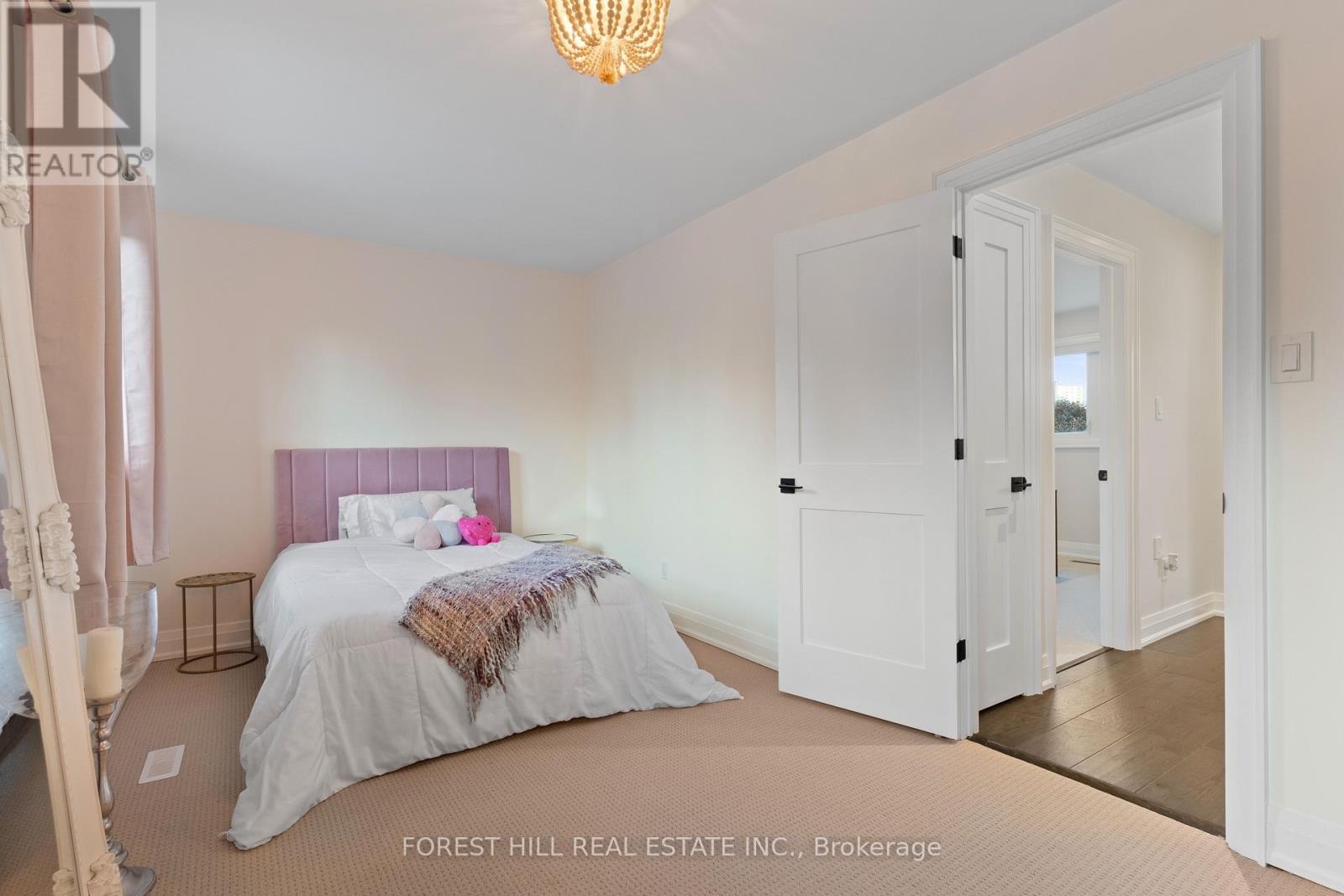 6633 Eastridge Road, Mississauga, Ontario  L5N 4L8 - Photo 25 - W12382342