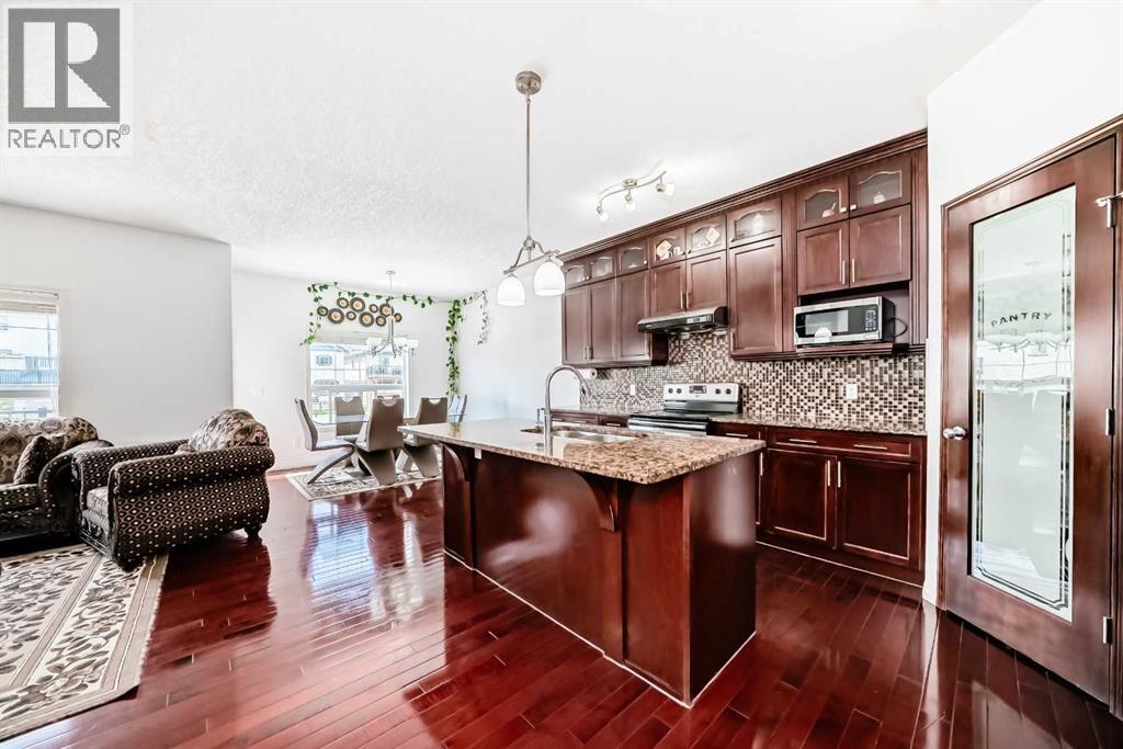 57 Taralake Manor Ne, Calgary, Alberta  T3J 0N3 - Photo 7 - A2240245
