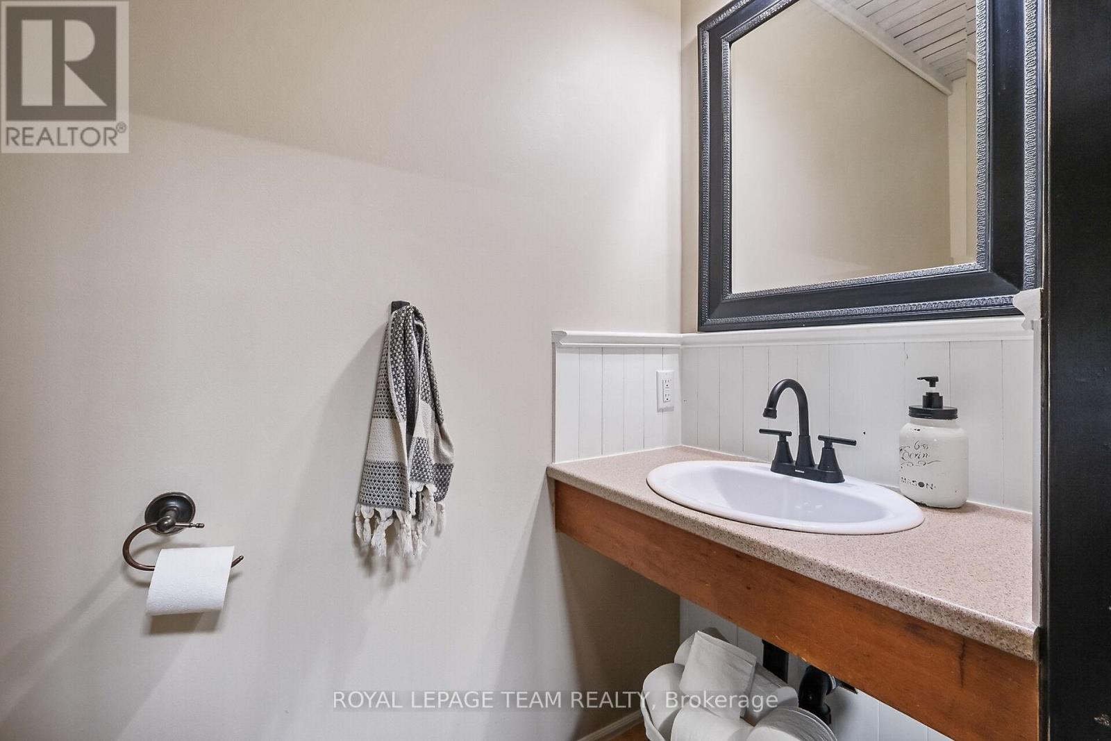 5410 Rockdale Road, Ottawa, Ontario  K0A 3H0 - Photo 21 - X12382429