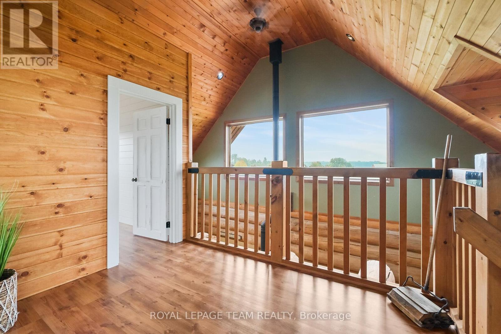 5410 Rockdale Road, Ottawa, Ontario  K0A 3H0 - Photo 22 - X12382429